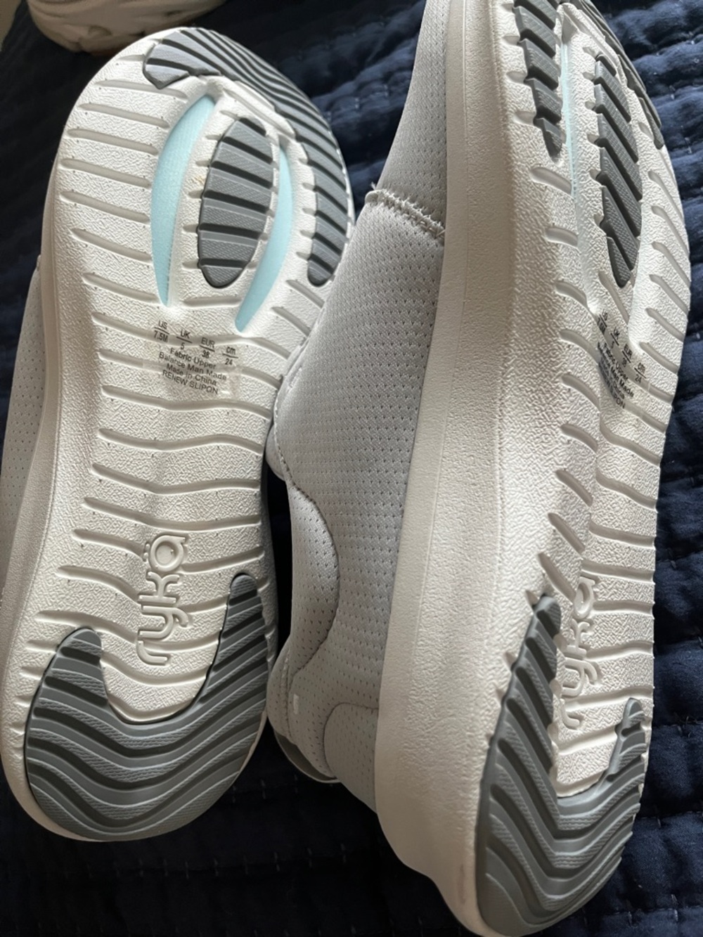 Ryka Light Gray Slip-On Casual Walking Sneakers size 7.5 - Picture 3 of 4